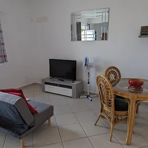 Vila Cabral 1 Bed Apt - Wi-fi & Air Con Included , Sal Rei Cape Verde